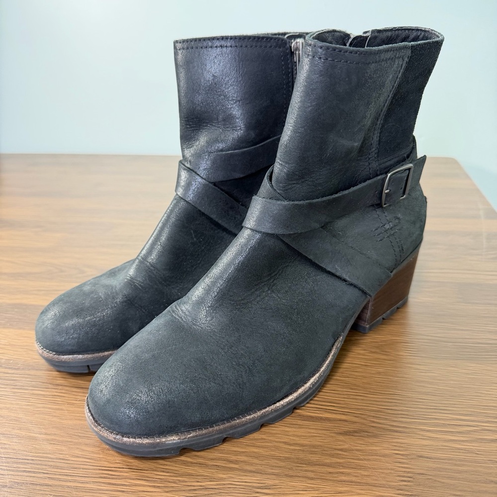 Sorel Cate Black Leather‎ Buckle Zip Boots Sz 10